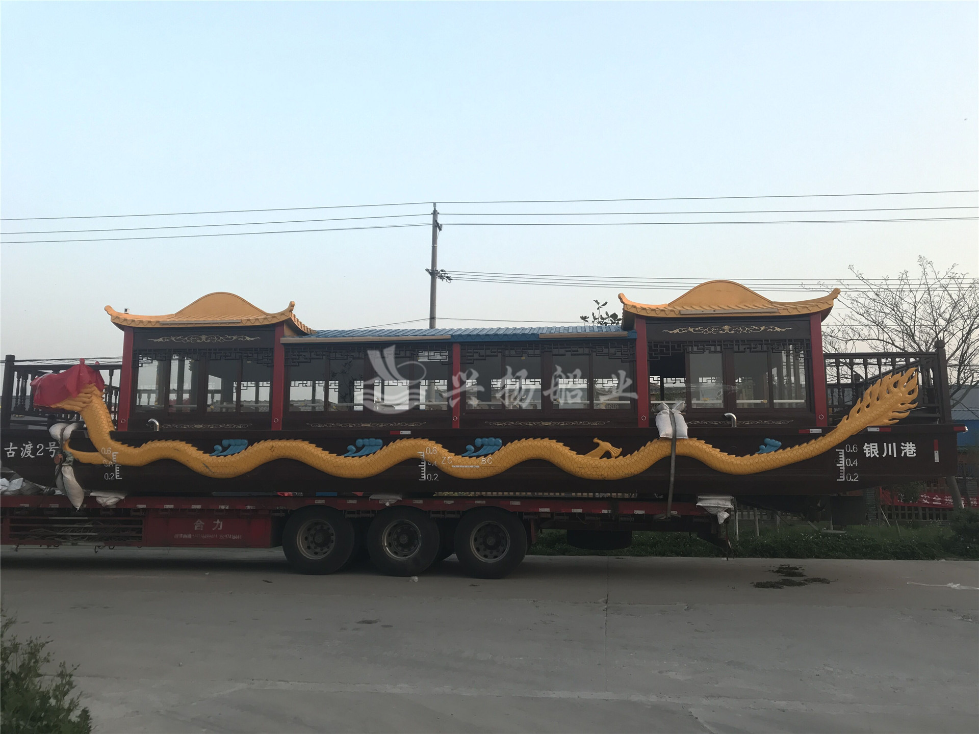 寧夏銀川14米龍畫(huà)舫船